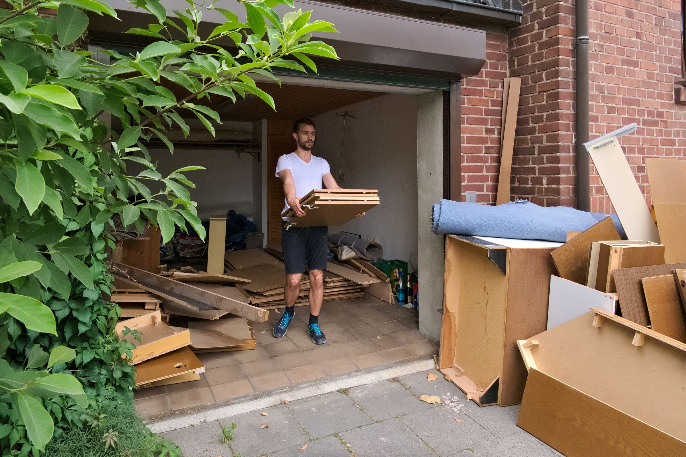 How to Plan a Successful Home Cleanout in NJ: Waste Disposal Tips for a Stress-Free Process